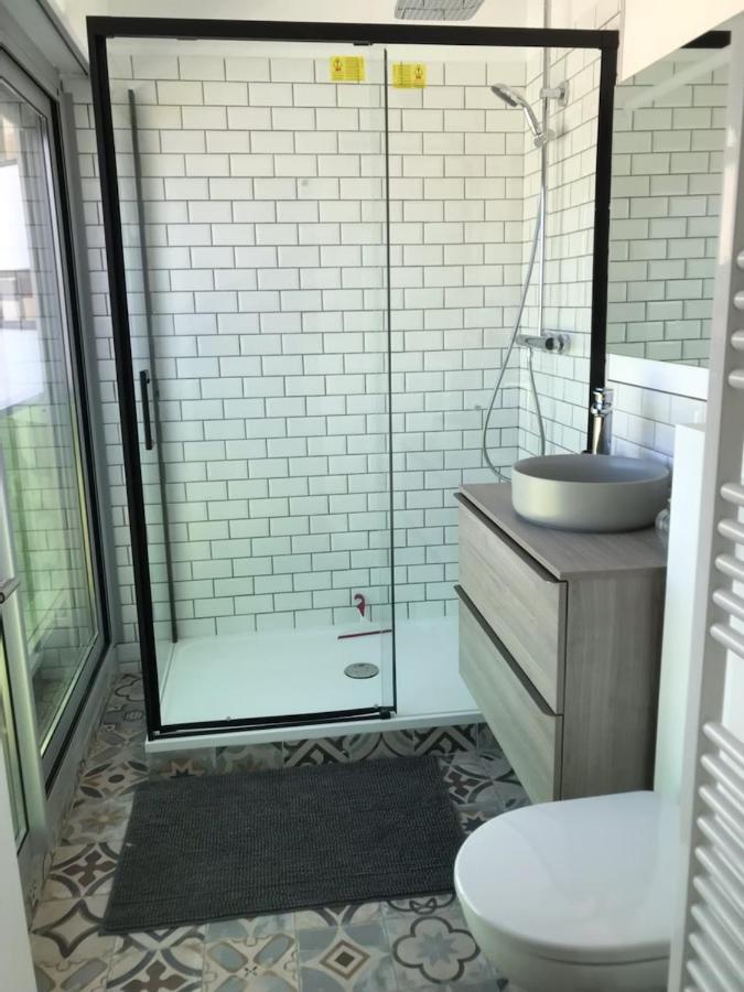 Appartement Face A La Mer - 6 A 8 Personnes - Canet En Roussillon Exteriör bild